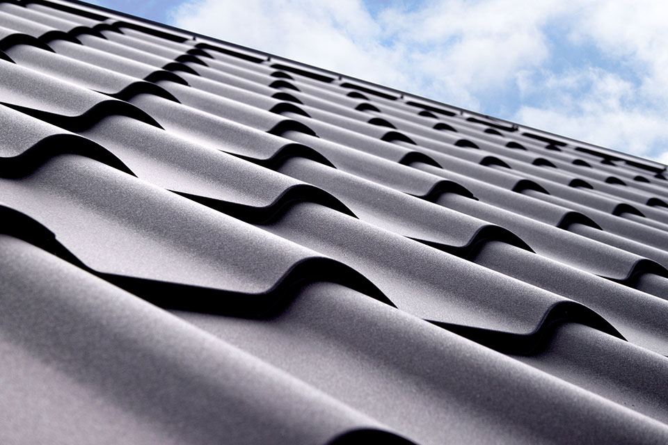 Couverture de toit en métal